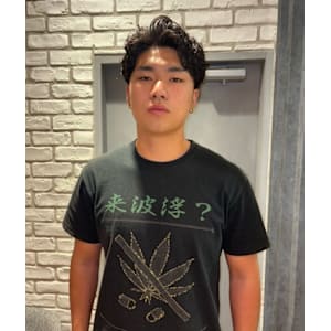 無造作感が映える強めパーマ【三軒茶屋】 - HAIR & MAKE EARTH 三軒茶屋店【ヘアメイクアース サンゲンヂャヤテン】掲載中