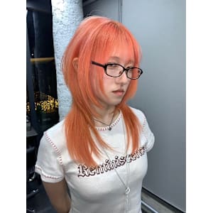 オレンジカラー　ケアブリーチカラー　セクションカラー　ウルフ - Null 原宿店 デザインカラー/ダブルカラー【ヌルハラジュクテン デザインカラー ダブルカラー】掲載中
