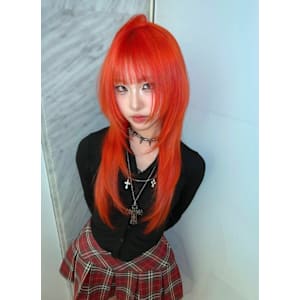 オレンジカラー　ケアブリーチカラー　セクションカラー　ウルフ