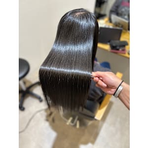 初回来店で艶髪美人へ★美髪矯正×髪質改善 - 髪質改善個室サロン Shapes salon HANARE【シェイプスサロンハナレ】掲載中