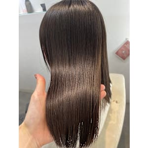 髪質改善縮毛矯正 - ARiA by ECLART新宿南口店【アリアバイエクラートシンジュクミナミグチテン】掲載中
