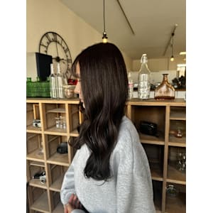 オリーブグレージュ - ARCH【アーチ】掲載中