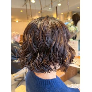 PLUS 六地蔵店×スタイル