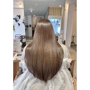 PLUS 六地蔵店×スタイル