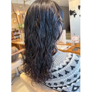 PLUS 六地蔵店×スタイル