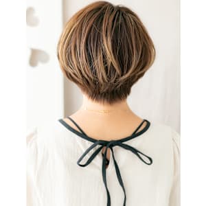 シャンパンベージュハイライトマッシュショートボブ20代30代 - mod's hair【モッズヘア】越谷/越谷西口店【モッズヘア コシガヤ コシガヤニシグチテン】掲載中