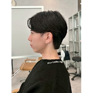毛流れセンターパート(メンズカット/ダウンパーマ/ナチュラル - Men’s salon Zina 天神 ［メンズカット/眉毛/韓国/パーマ］【メンズサロンジーナ】【メンズサロン　ジーナ　テンジン　メンズカット　マユゲ　カンコク　パーマ　メンズサロン　ジーナ】掲載中