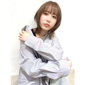 レイヤーボブ/アッシュベージュ - laugh【ラフ】掲載中