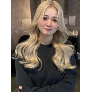 オリーブグレ／小顔に見せるヘア／ココアベージュ／黒髪カタログ - Lovis 浦和【ラビス ウラワ】掲載中