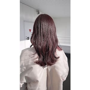 ピンクブラウン/イヤリングカラー/レイヤーカット - ROW 横浜【ロウ】【ロウヨコハマ】掲載中
