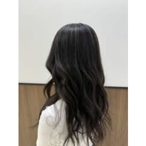 ハイライト×アッシュ - ROW 横浜【ロウ】【ロウヨコハマ】掲載中