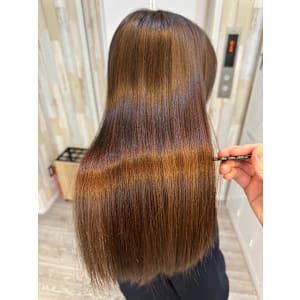 艶髪髪質改善トリートメントダメージレスケアカラー縮毛矯正 - ROW 横浜【ロウ】【ロウヨコハマ】掲載中