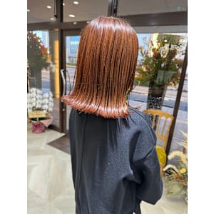 切りっぱなしボブ/オレンジブラウン