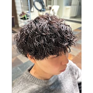 波巻きパーマ - Lee 東三国【リーヒガシミクニ】掲載中