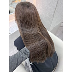 オリーブグレ／小顔に見せるヘア／ココアベージュ/黒髪カタログ - Lovis 浦和【ラビス ウラワ】掲載中