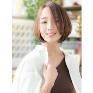 かきあげ前髪暖色系カラー前下がり丸みボブ　ウォームブラウン - COVER HAIR bliss【カバーヘア ブリス】志木/志木南口駅前店【カバーヘア ブリス シキ シキミナミグチエキマエテン】掲載中