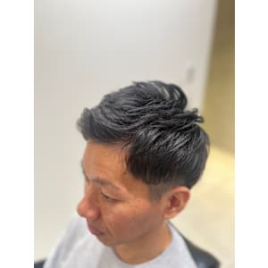 【麻布十番/メンズカット】アップバング　30代
