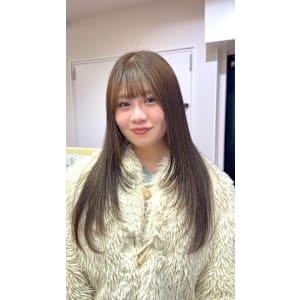 オリーブベージュ×レイヤーカット - FACE。石川町【フェイスイシカワチョウ】掲載中