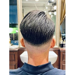 【20代 男性】ロンドン七三スキンフェード（大宮/バーバー） - Graceful Barber London【グレイスフルバーバーロンドン】掲載中