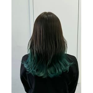 グラデーションカラー　エメラルドグリーン - siesta by amble luxe 池袋【シエスタ バイ アンブルリュクス】【シエスタ バイ アンブルリュクス】掲載中