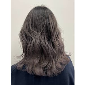 グラデーションカラー　シルバーグレージュ - siesta by amble luxe 池袋【シエスタ バイ アンブルリュクス】【シエスタ バイ アンブルリュクス】掲載中