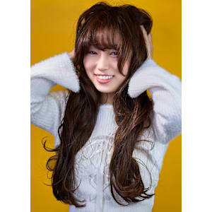 FeatherVeil｜透明感オレンジベージュ×レイヤー - UNE ATTACHE【アンアタッシュ】掲載中