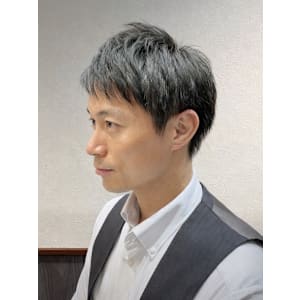 ビジネススタイル - UN businessman barber【ユーエヌ ビジネスマン バーバー】掲載中