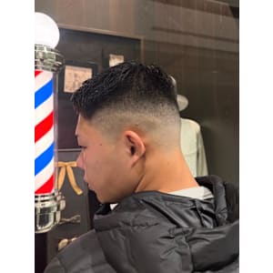 フェザーアップ - ヒロ銀座バーバーショップ大阪本店【ヒロギンザ バーバーショップオオサカホンテン】掲載中