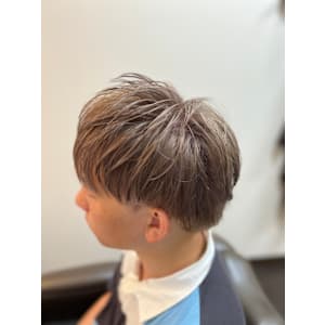 【麻布十番/メンズカット】カラー　ハイトーン　20代