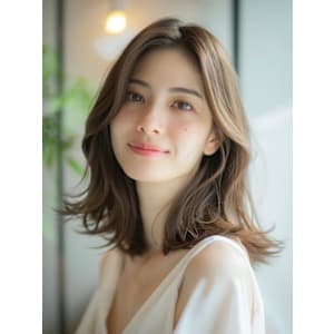 ミディアムヘア/レイヤーカット/上品シルエット/透明感カラー - tricca 代官山本店 【トリッカ ダイカンヤマ】【トリッカ ダイカンヤマホンテン】掲載中