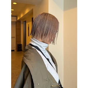 シルバーベージュ/ペールベージュ/ヘイリーボブ/ボブ