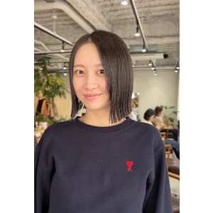 切りっぱなしボブ