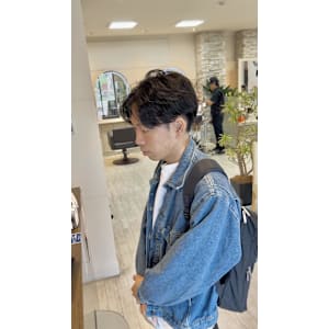 ナチュラルフェザーパーマ - CREA【クレア】掲載中