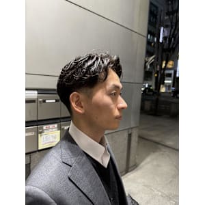 ツーブロック毛流れパーマ - ヘアーモードキクチ 銀座店【ヘアーモードキクチ】掲載中