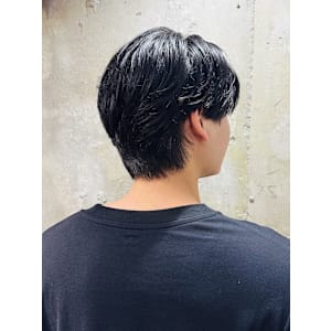 センターパート　タイトネープ　毛流れ　黒髪　ノーセット - MEN'S SALON alfRed 瑞穂店【メンズサロン アルフレッド ミズホテン】掲載中