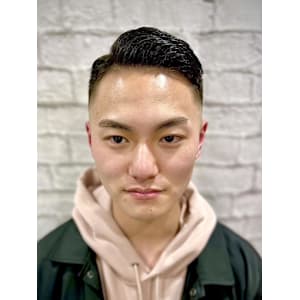 フェードスタイル - 銀座マツナガ 新宿野村ビル店【ギンザマツナガ シンジュクノムラビルテン】掲載中