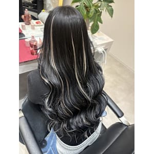 エクステでハイライト - K&K  ブリーチ/ダブルカラー/プルエクステ/縮毛矯正/髪質改善【ケイアンドケイ  ブリーチ ダブルカラー プルエクステ シュクモウキョウセイ カミシツカイゼン】掲載中