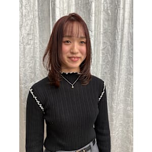 ステップボーンカットレイヤー/顔まわりレイヤー - STEP BONE CUT TOKYO【ステップボーンカットトーキョー】掲載中