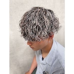 波巻きスパイラル/ホワイトメッシュ【福岡/メンズパーマ】 - Men’s salon Zina 天神 ［メンズカット/眉毛/韓国/パーマ］【メンズサロンジーナ】【メンズサロン　ジーナ　テンジン　メンズカット　マユゲ　カンコク　パーマ　メンズサロン　ジーナ】掲載中