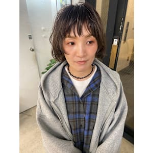 レイヤーボブ　ハイライト　白髪ぼかし - ease et motion【イース エ モーション】掲載中