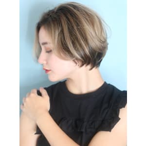 ショート・ボブ/白髪ぼかし/ハイライト/ボブレイヤー/40代 - INCEPTION  GINZA 銀座【インセプション】掲載中