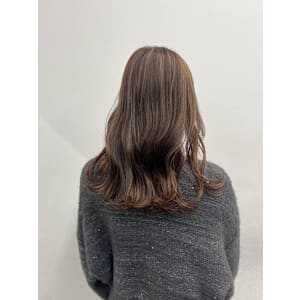 20代/30代/ハイライトカラー/ベージュ/レイヤーカット/ - siesta by amble luxe 池袋【シエスタ バイ アンブルリュクス】【シエスタ バイ アンブルリュクス】掲載中