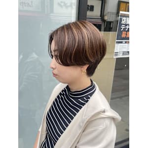 ショート×ハイライトカラー×ショートボブ×丸み×横浜 - FACE。石川町【フェイスイシカワチョウ】掲載中