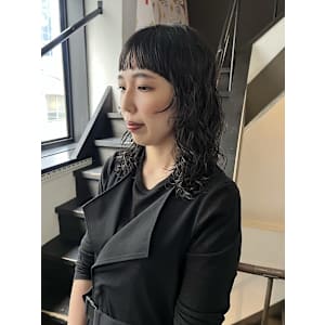 ショートバング　スパイラルパーマ     [本町/心斎橋/堺 - BOW【ボウ】掲載中