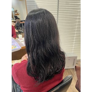 〈木賀　絵莉子〉コテ巻き風パーマ×ロング - Claude MONET吉祥寺店【クロードモネキチジョウジテン】掲載中