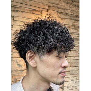 神田ハードスパイラル - ヘアーモードキクチ 神田日銀通り店【ヘアーモードキクチ】掲載中