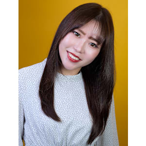 Quiet Luster｜クールと柔らかさ×大人可愛い - UNE ATTACHE【アンアタッシュ】掲載中