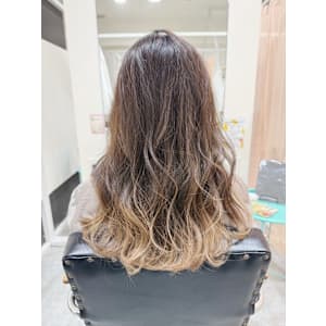 ダブルカラー・裾カラー・ピンクカラー・デザインカラー