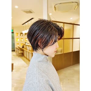40代チラッとオシャレなインナーカラー/くびれショート - Chere rosso 金剛店【チェレ】【チェレ ロッソ コンゴウテン】掲載中