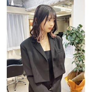 インナーカラーボブ/イヤリングカラー/ハイトーンカラー